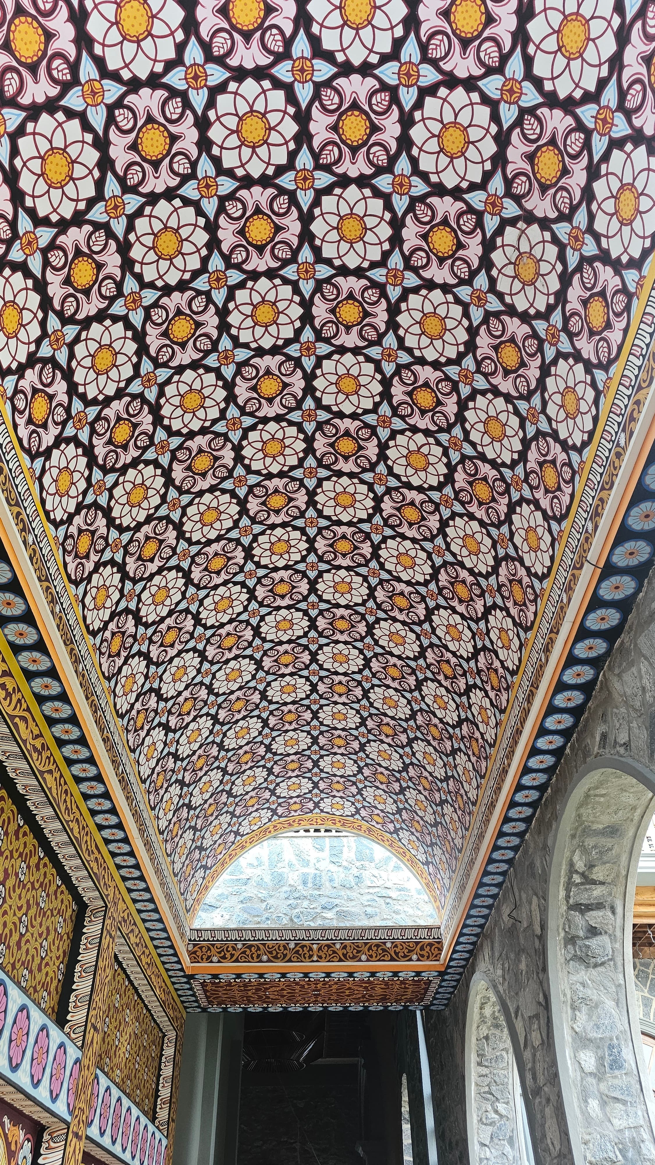 Gallery 12