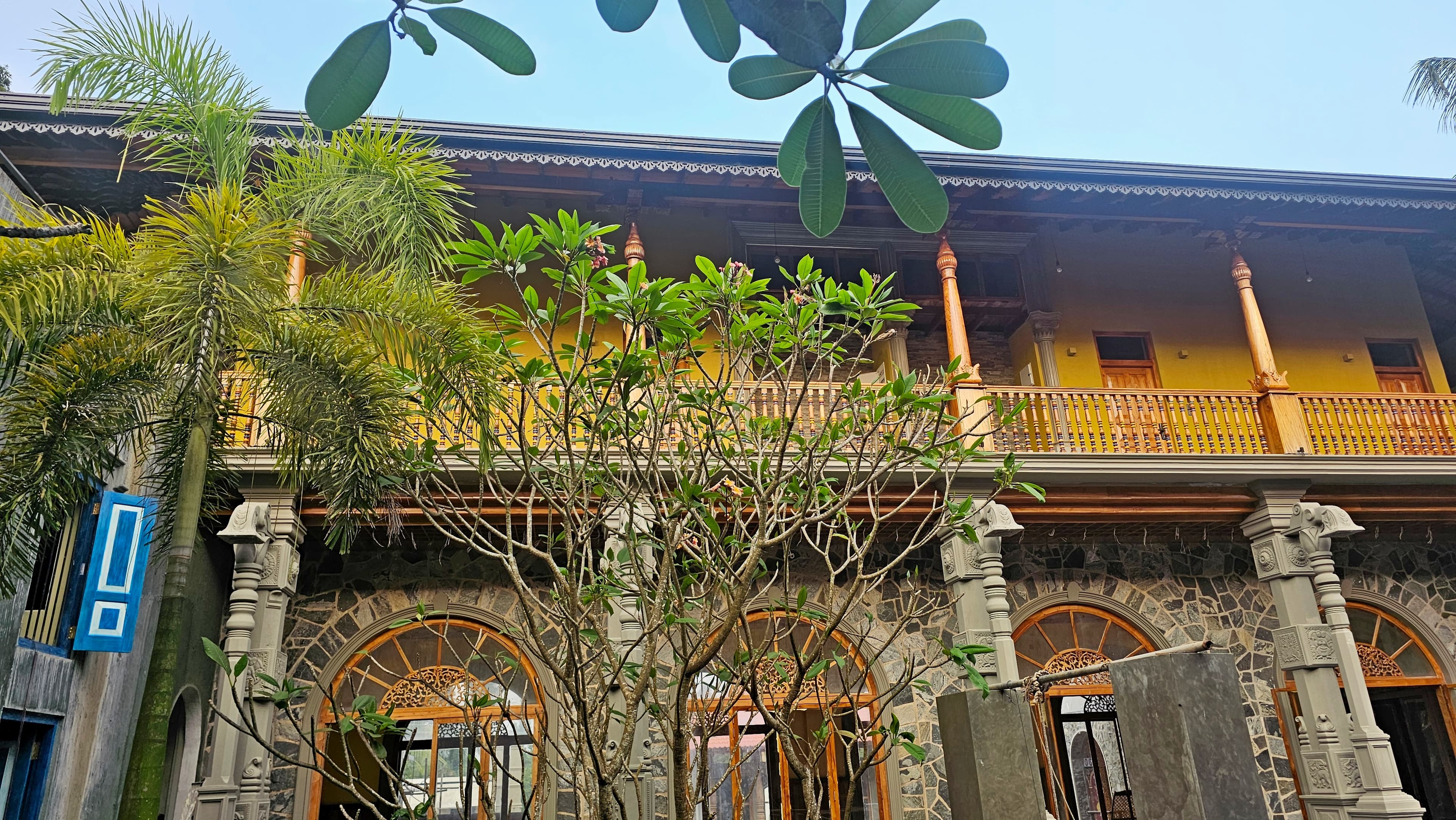 Luxury Resort 3
