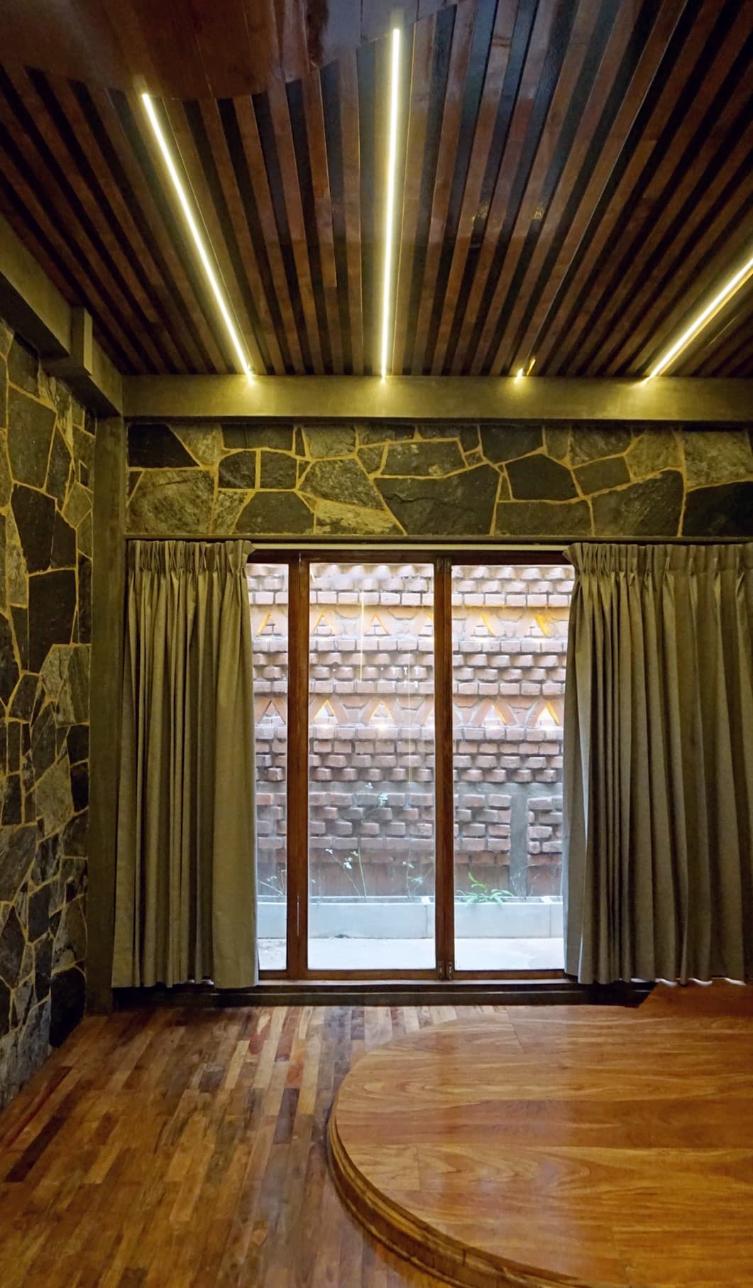 Room Gallery 7